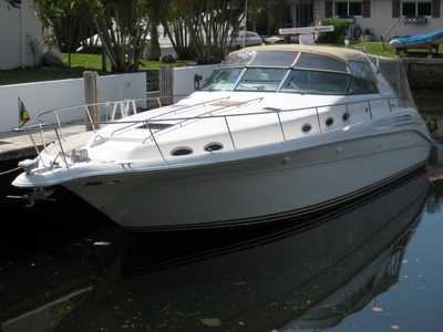 1995 Sea Ray 450 Sundancer powerboat for sale in Florida