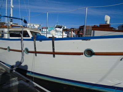 1987 Hudson Force Venice sailboat for sale in California
