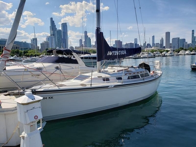 1989 Catalina 30 ft tall rig sailboat for sale in Illinois