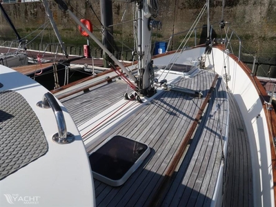 Fisher 37 (1991) for sale