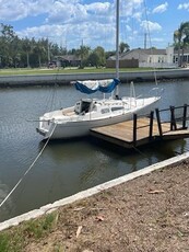 Morgan 27' Boat Located In Hudson, FL - No Trailer