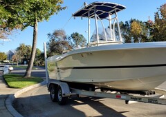 Caravelle SeaHawk 200 Yamaha 150 Hp Two Stroke With 112 Hours.