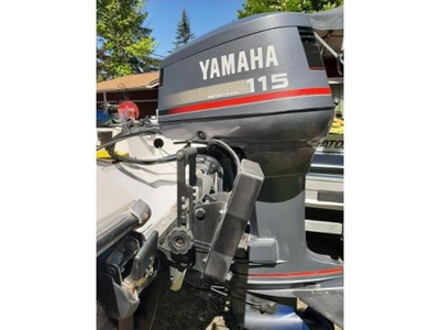 1974 Sabrecraft Fishing powerboat for sale in Oregon