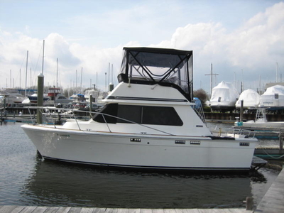 1978 Trojan F28 Sedan powerboat for sale in Rhode Island