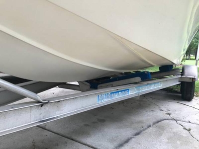 1986 Mako Center Console powerboat for sale in Florida