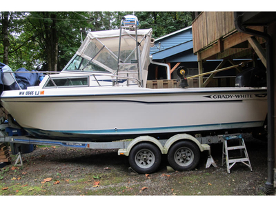 1989 Grady White Overnighter powerboat for sale in Washington