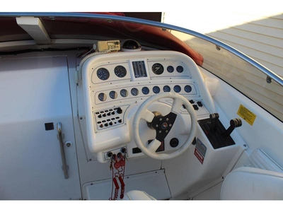 1992 Wellcraft Scarab 31 Thunder powerboat for sale in Minnesota