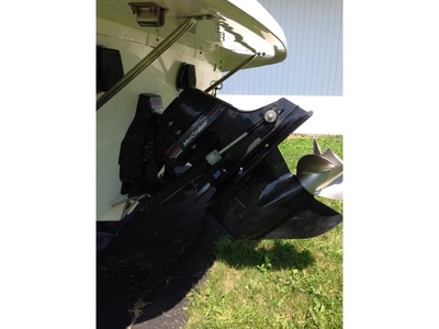 1995 Baja Outlaw powerboat for sale in Ohio