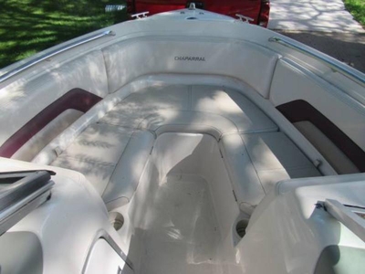 1996 Chaparral 1930BR powerboat for sale in Illinois