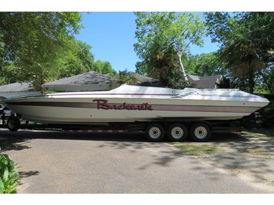 1996 Fountain Lightning powerboat for sale in Louisiana
