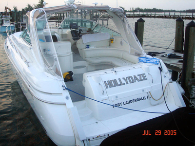 1997 Cruisers 4270 ESPRIT powerboat for sale in Florida