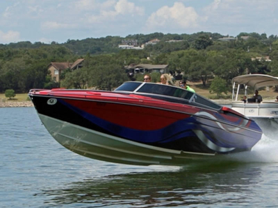 1998 Formula 382 Fastech powerboat for sale in Texas