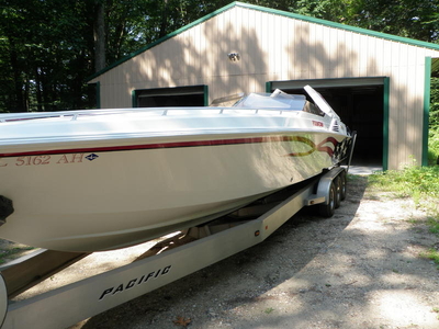 2000 Fountain Lightning powerboat for sale in Maryland