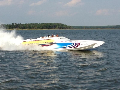 2002 Maximum Thunder cat powerboat for sale in Maryland
