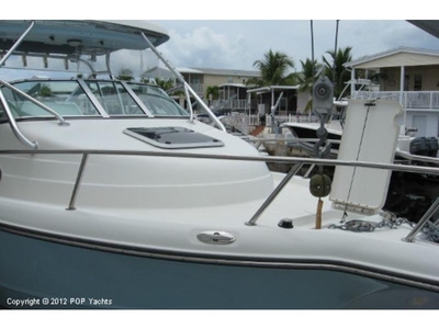 2004 Triton 2690 powerboat for sale in Florida