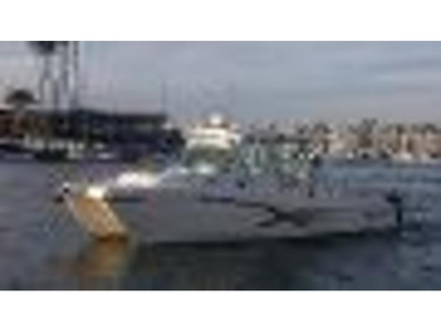 2005 World Cat 320 Epress Cabin powerboat for sale in California