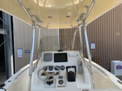 2006 Pursuit 2570 powerboat for sale in Florida