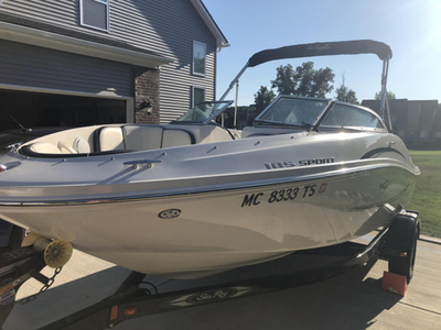 2010 Sea Ray 185 Bow Rider Sport powerboat for sale in Michigan