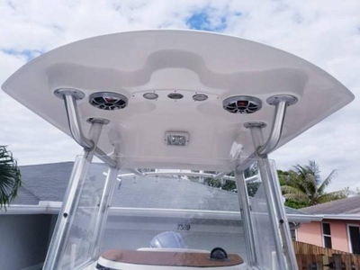 2012 Sea Fox Commander powerboat for sale in Florida