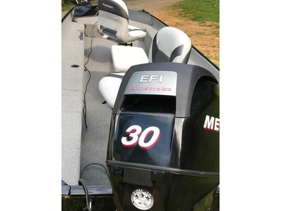 2014 Alumacraft Crappie Deluxe powerboat for sale in Virginia