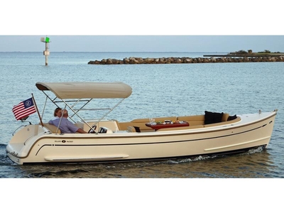 2015 Island Packet Yachts L24d powerboat for sale in Florida