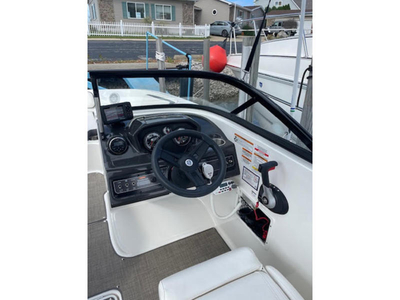 2017 Bayliner VR6 powerboat for sale in Ohio