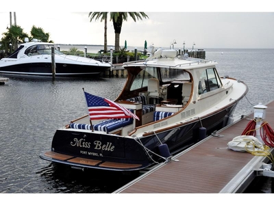 2017 Hinckley Picnic Boat MKIII powerboat for sale in Florida