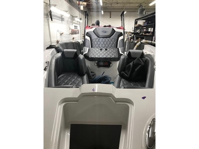 2018 Sunsation CCX 32 powerboat for sale in Virginia