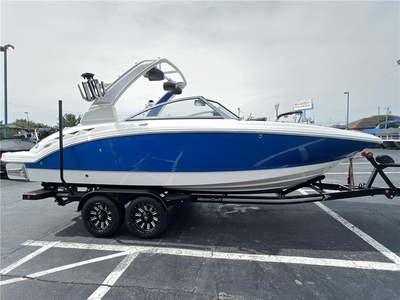 2019 Chaparral 244 Surf Just Reduced!!
