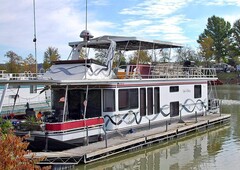 Sunstar 60 X16 Custom Houseboat