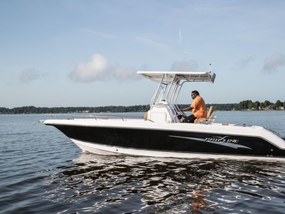 Outboard center console boat - 26 SUPER SPORT - Pro Line Boats - twin-engine / sport-fishing / with T-top