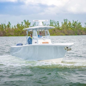 Outboard express cruiser - 320CC - Cobia - twin-engine / open / center console