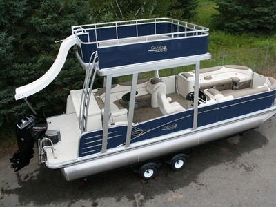 $5000 Off New-2585 Funship Pontoon Boat With 115 Hp Trailer---In Stock
