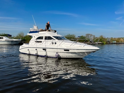 2000 Sealine F33 Chill Out | 35ft