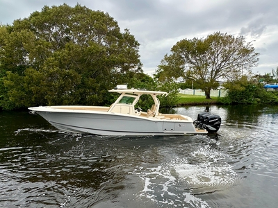 2017 Scout 350 LXF Scout | 34ft