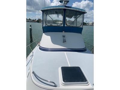 1997 Albin 32 2 Command Bridge powerboat for sale in Florida