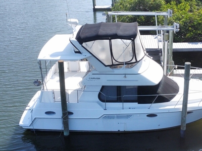 Carver 326 Motor Yacht (Low Reserve)