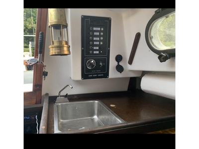 1979 Cape Dory 25 sailboat for sale in Tennessee