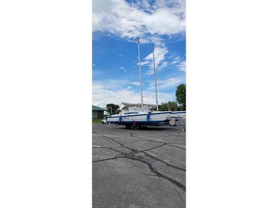 1981 macgregor Macgregor 36 catamaran sailboat for sale in Utah