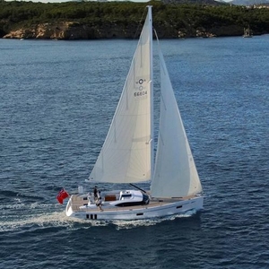 Cruising sailing yacht - 495 - Oyster Marine - 3-cabin / with open transom / with bowsprit