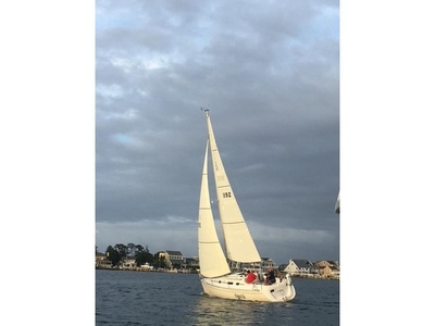 1992 Beneteau First 265 sailboat for sale in New Jersey