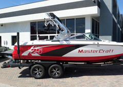 Mastercraft X25 Brand New Boat Pro Package And Gen2 Surf!