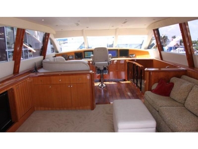 2007 Lazzara 84 Motor Yacht powerboat for sale in Florida