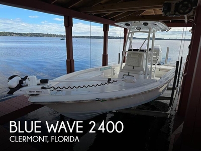 2022 Blue Wave Pure Bay 2400 in Clermont, FL