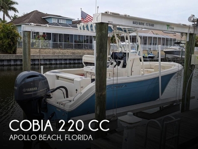 2022 Cobia 220 CC in Apollo Beach, FL