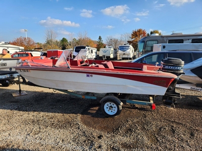 Runabout 16' Boat Located In Cary, IL - Has Trailer