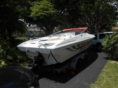 1995 Wellcraft Scarab powerboat for sale in Florida