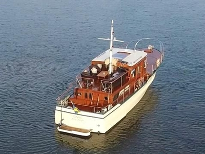1964 Claus Held Custom Motor Yacht, EUR 280.000,-