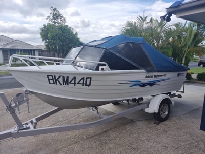 60 hp 2018 Mercury 4 stroke with 15 hours on a Quintrex Bayhunter 475