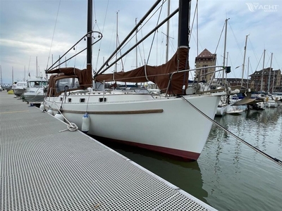 Freedom 35 (1985) for sale